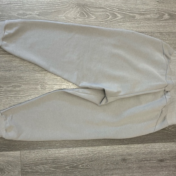 Gymshark (M) Joggers - Picture 4 of 6